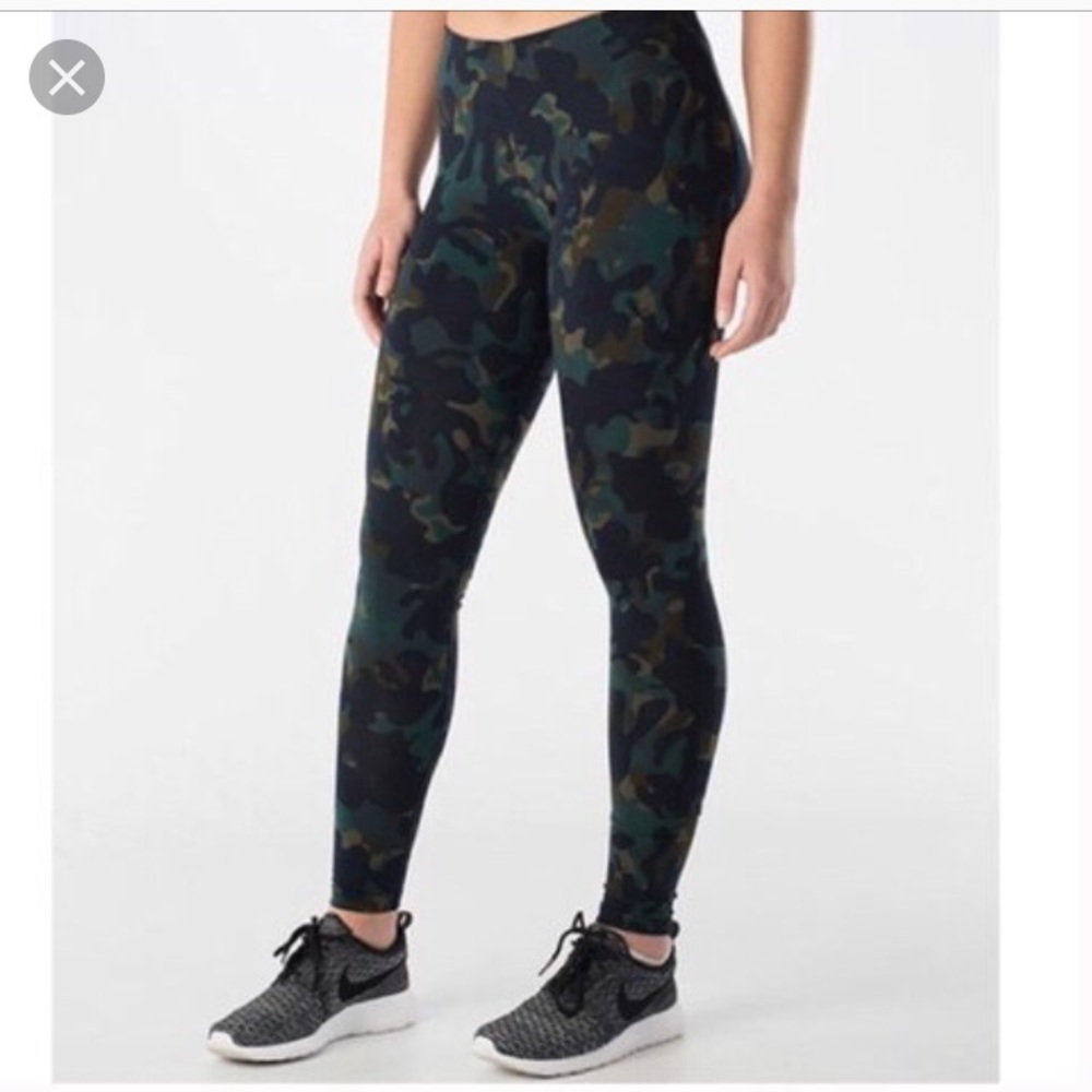 Nike Camo Leggings